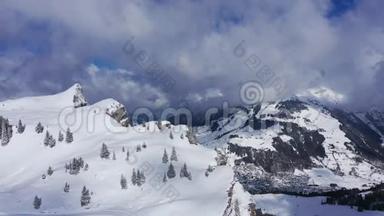 瑞士冬季热门运动区-恩格尔伯格-泰利斯-空中景色
